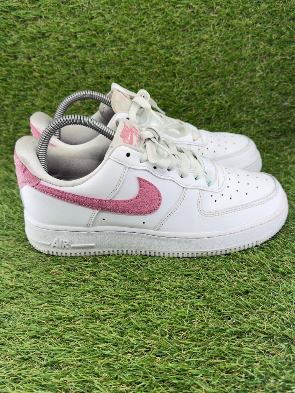 Nike Air Force 1 '07 Next Nature Womens Size 7 us White Athletic Shoes Sneakers